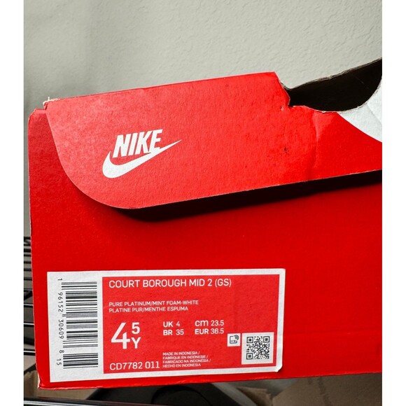 Nike‎ court Borough Mid 2 GS size 4.5Y - Picture 7 of 7